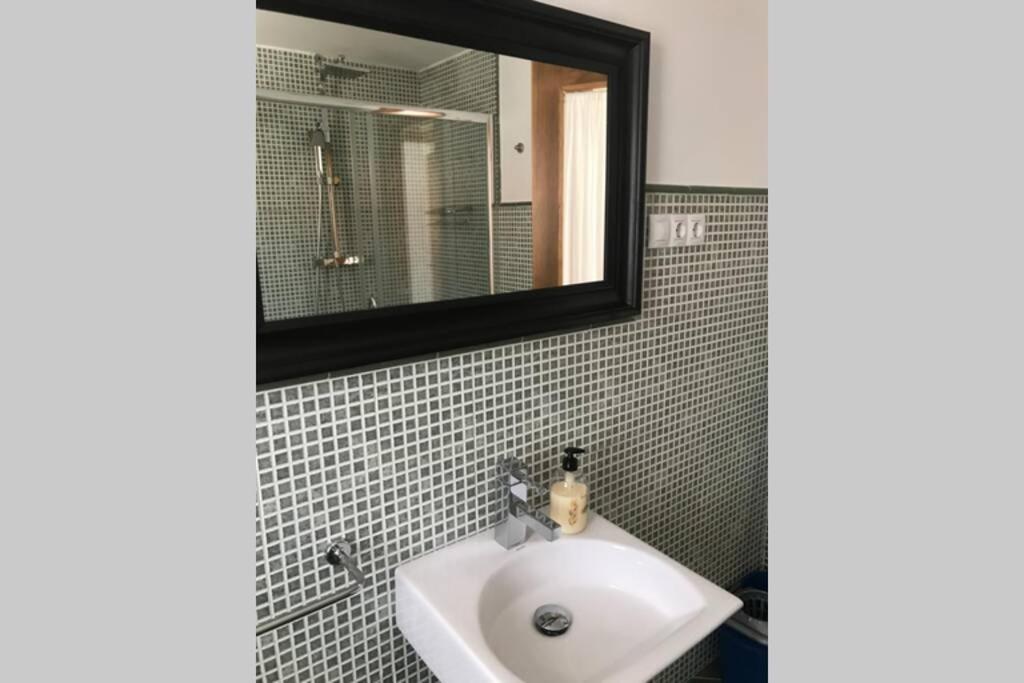 Apartamento Primera Linea De Playa Finisterre Esterno foto